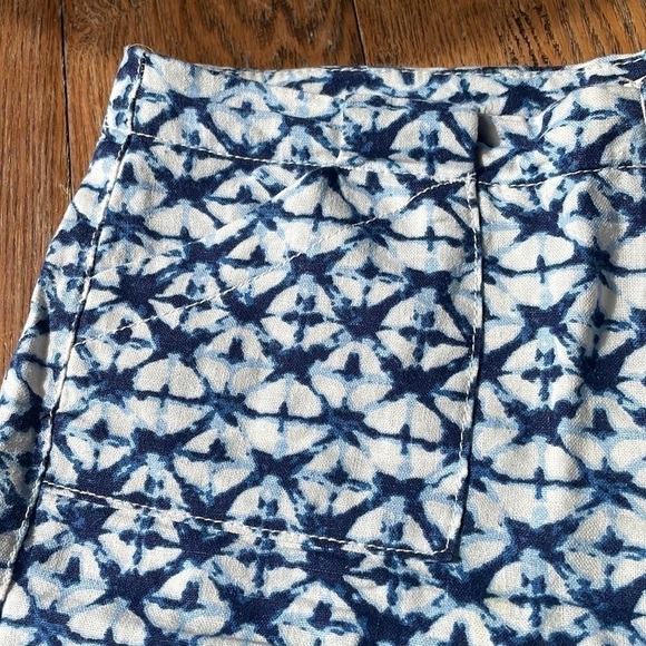 Miami Blue and White Shorts Size Small - Picture 3 of 5